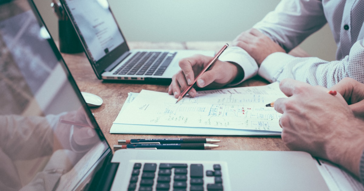 Order processing at a digital office workstation